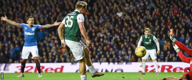 Jason Cummings scores for Hibernian against Rangers